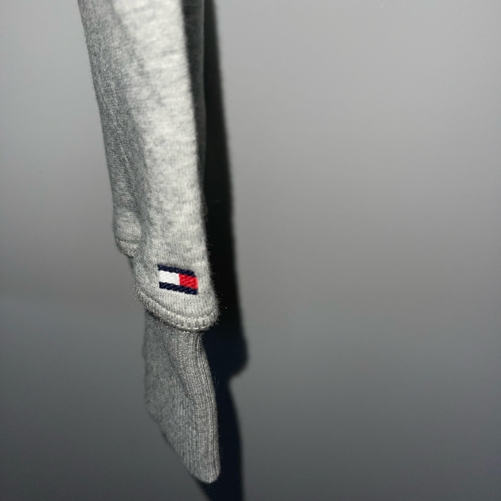 New with tags Tommy Hilfiger hoodie - Picture 5 of 5